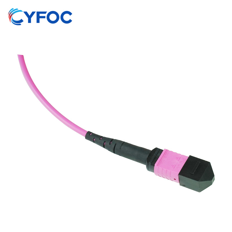 OM4 16芯MPO/MTP®-16 APC（母头）转8 SC双工 UPC 多模分支跳线 极性B
